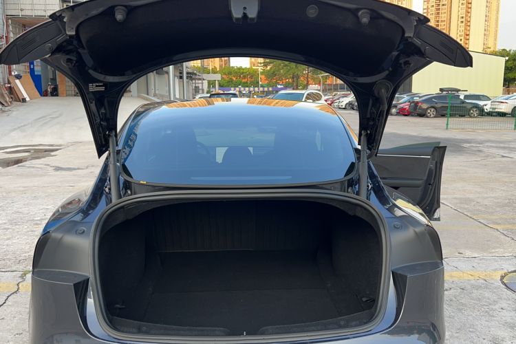 Used Tesla Model 3 2023 Long-Range All-Wheel-Drive Version Trunk