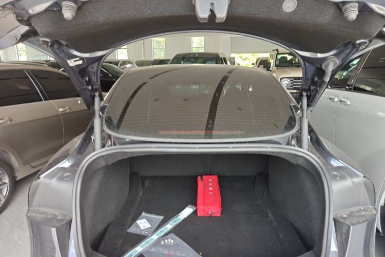 Used Tesla Model 3 2023 Rear-Wheel-Drive Version Trunk