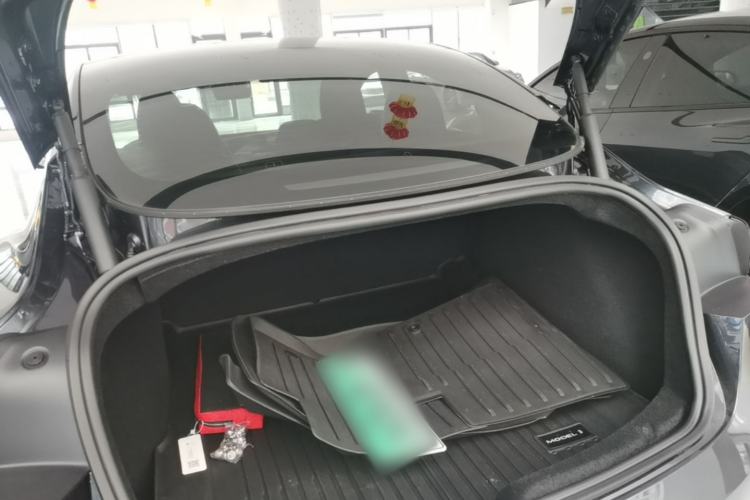 Used Tesla Model 3 2023 Rear-Wheel-Drive Version Trunk