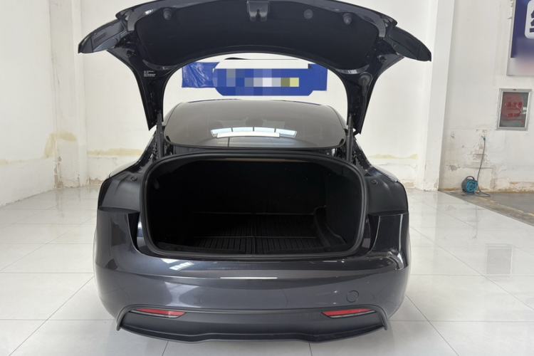 Used Tesla Model 3 2023 Rear-Wheel-Drive Version Trunk