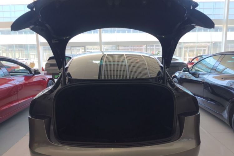 Used Tesla Model 3 2023 Rear-Wheel-Drive Version Trunk