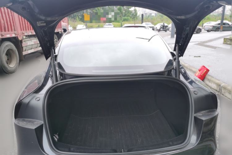 Used Tesla Model 3 2023 Rear-Wheel-Drive Version Trunk