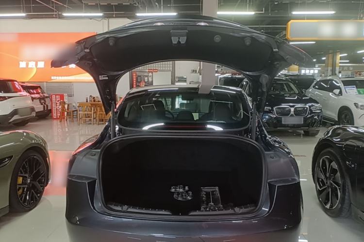 Used Tesla Model 3 2023 Long-Range All-Wheel-Drive Version Trunk