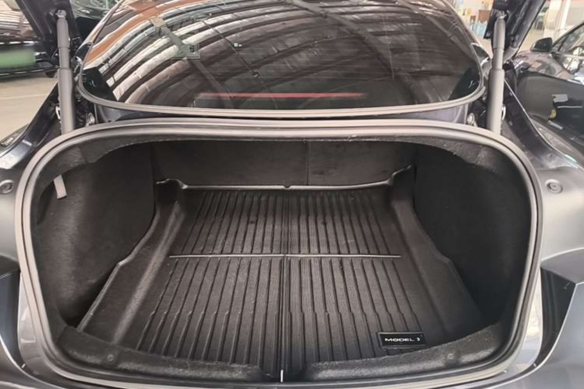 Used Tesla Model 3 2023 Rear-Wheel-Drive Version Trunk