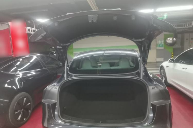 Used Tesla Model 3 2023 Long-Range All-Wheel-Drive Version Trunk