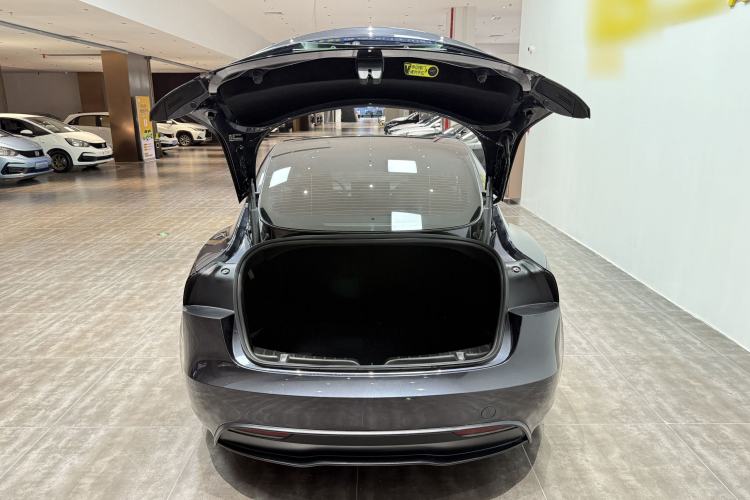 Used Tesla Model 3 2023 Rear-Wheel-Drive Version Trunk