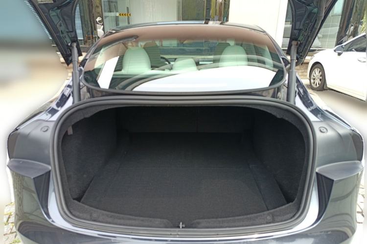 Used Tesla Model 3 2023 Long-Range All-Wheel-Drive Version Trunk