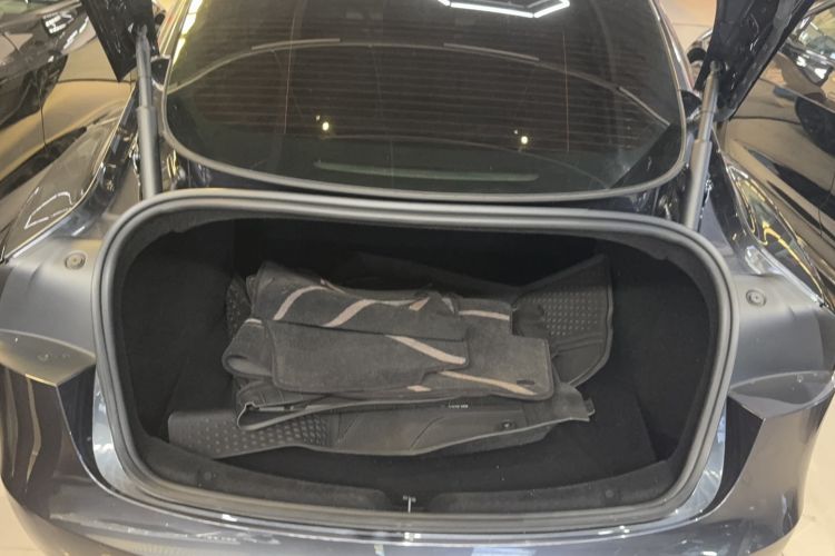 Used Tesla Model 3 2023 Rear-Wheel-Drive Version Trunk