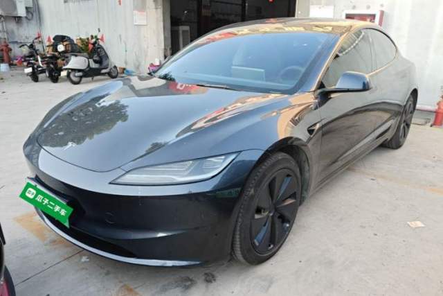 Used Tesla Model 3 2023 Rear-Wheel-Drive Version