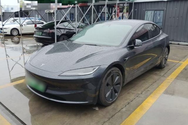 Used Tesla Model 3 2023 Rear-Wheel-Drive Version