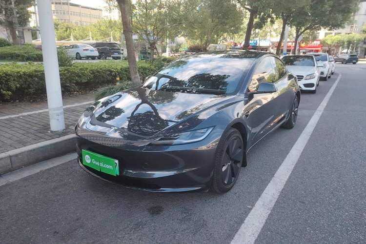 Tesla Model 3 2023 Rear-Wheel-Drive Version