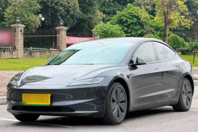Used Tesla Model 3 2023 Rear-Wheel-Drive Version