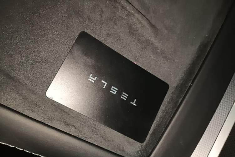 Used Tesla Model 3 2023 Long-Range All-Wheel-Drive Version Vehicle Key