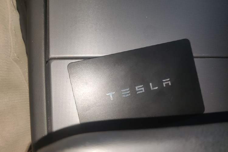 Used Tesla Model 3 2023 Long-Range All-Wheel-Drive Version Vehicle Key