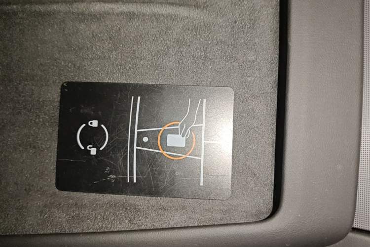 Used Tesla Model 3 2023 Rear-Wheel-Drive Version Vehicle Key