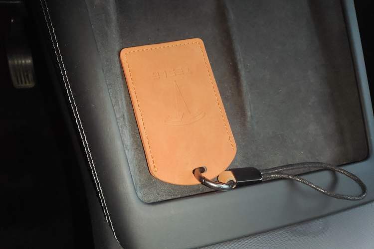 Used Tesla Model 3 2023 Rear-Wheel-Drive Version Vehicle Key