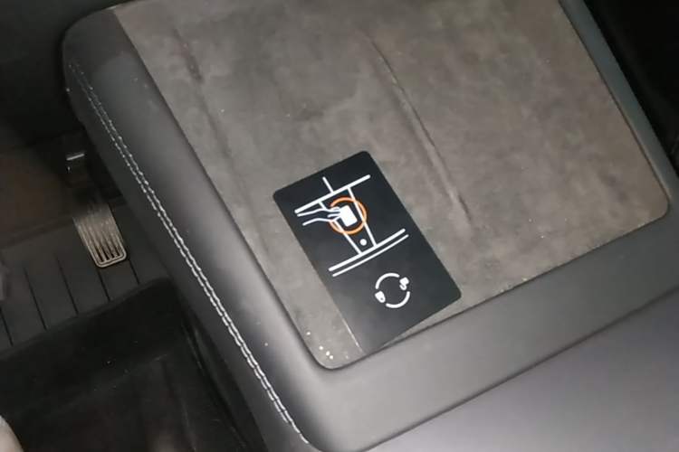 Used Tesla Model 3 2023 Rear-Wheel-Drive Version Vehicle Key