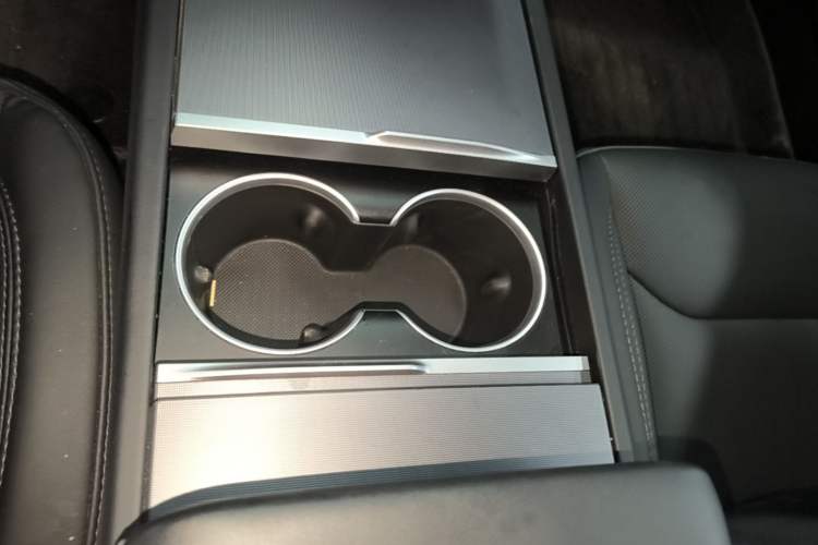 Used Tesla Model 3 2023 Long-Range All-Wheel-Drive Version Vehicle Key