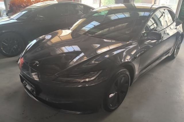 Used Tesla Model 3 2023 Rear-Wheel-Drive Version