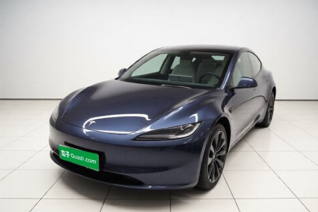 Used Tesla Model 3 2023 Long-Range All-Wheel-Drive Version