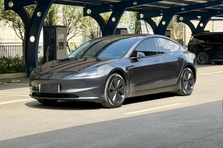 Tesla Model 3 2023 Rear-Wheel-Drive Version