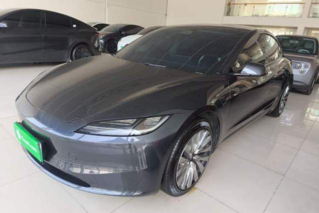 Used Tesla Model 3 2023 Rear-Wheel-Drive Version
