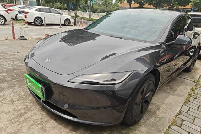 Used Tesla Model 3 2023 Rear-Wheel-Drive Version