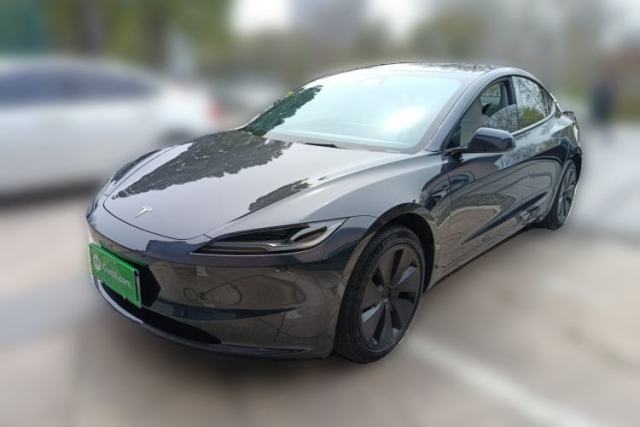 Used Tesla Model 3 2023 Long-Range All-Wheel-Drive Version