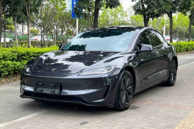 Used Tesla Model 3 2023 Rear-Wheel-Drive Version