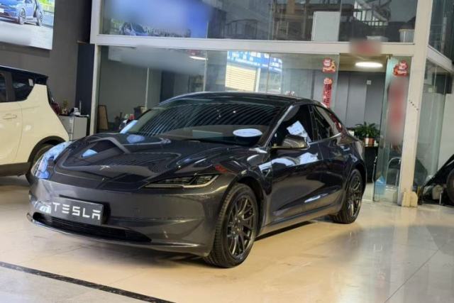 Used Tesla Model 3 2023 Rear-Wheel-Drive Version