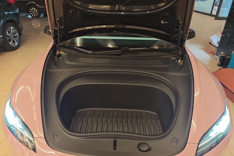 Used Tesla Model 3 2023 Rear-Wheel-Drive Version Engine Bay