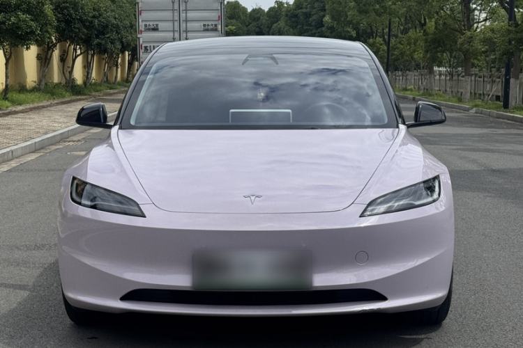 Used Tesla Model 3 2023 Rear-Wheel-Drive Version Exterior 1