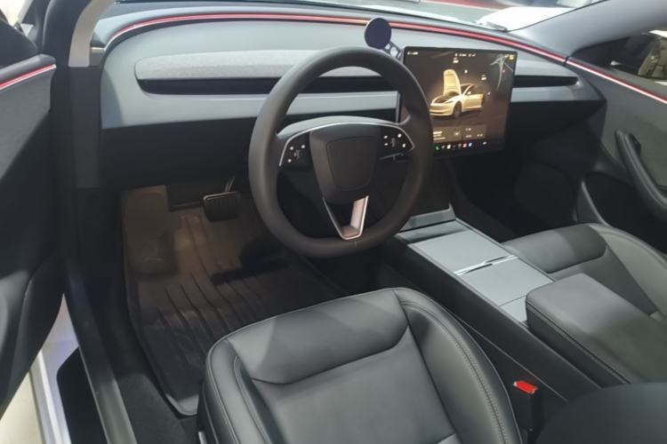 Used Tesla Model 3 2023 Rear-Wheel-Drive Version Center Console