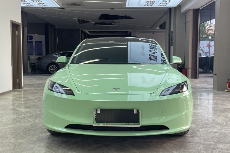 Used Tesla Model 3 2023 Rear-Wheel-Drive Version Exterior 3