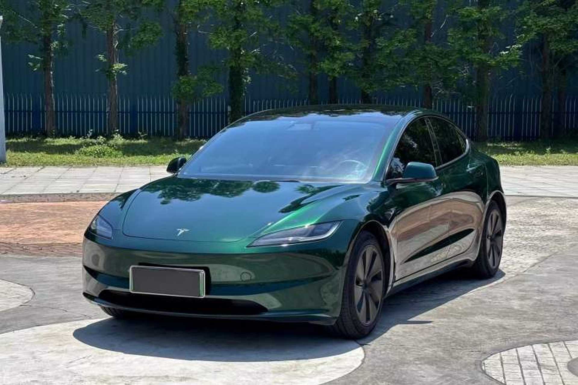 Used Tesla Model 3 2023 Rear-Wheel-Drive Version Front Left 45 Deg