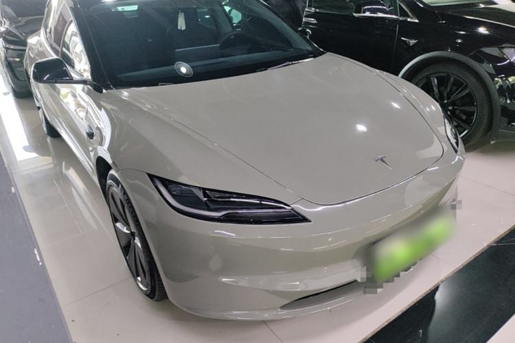 Used Tesla Model 3 2023 Rear-Wheel-Drive Version Front Right 45 Deg