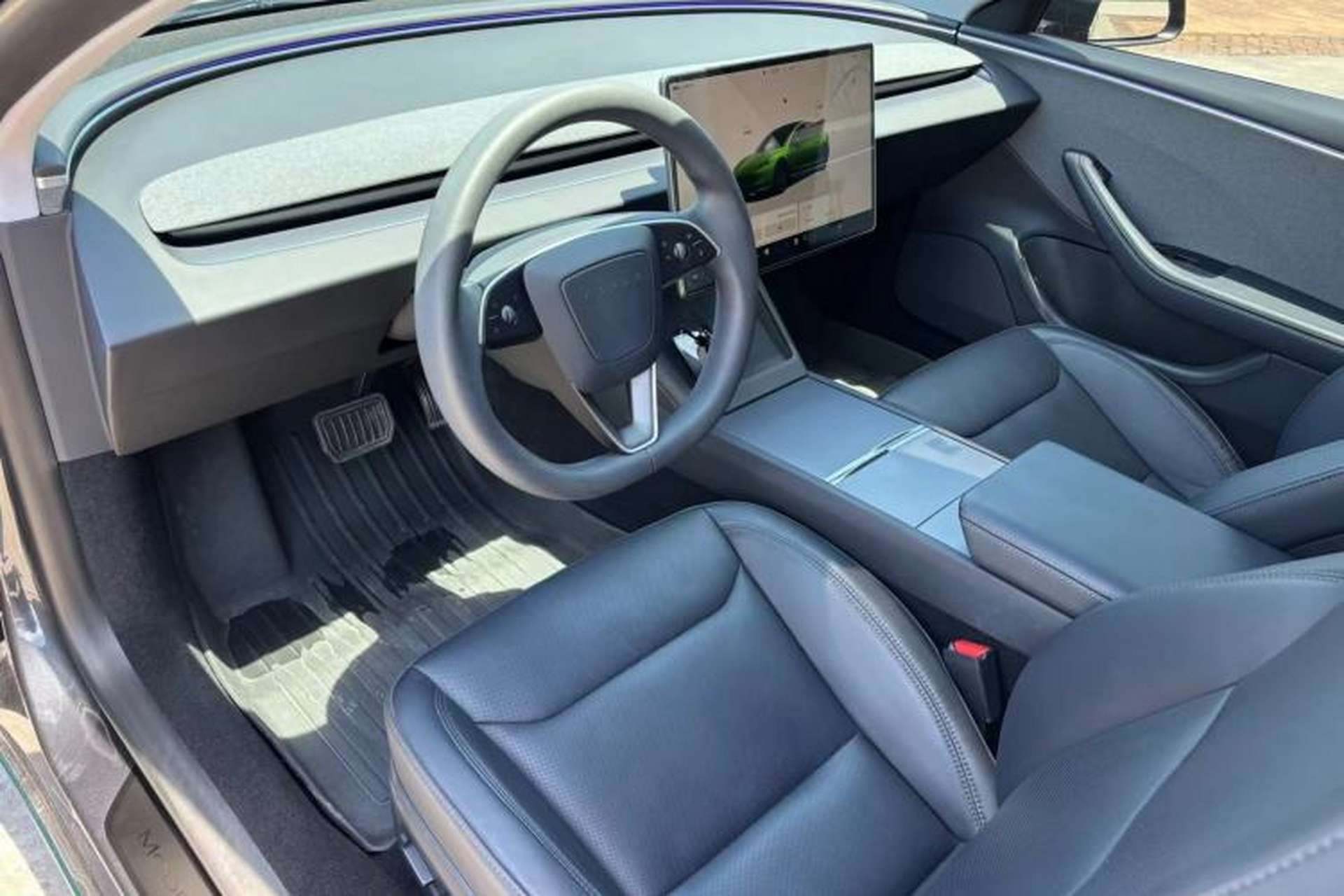 Used Tesla Model 3 2023 Rear-Wheel-Drive Version Interior 4