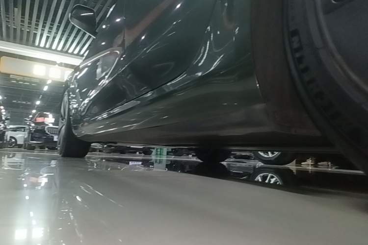 Used Tesla Model 3 2023 Rear-Wheel-Drive Version Left Side Sill