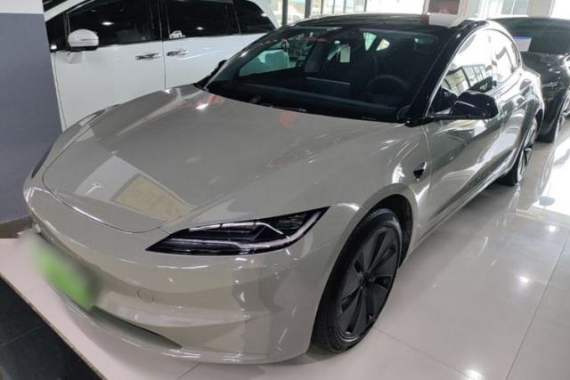 Used Tesla Model 3 2023 Rear-Wheel-Drive Version