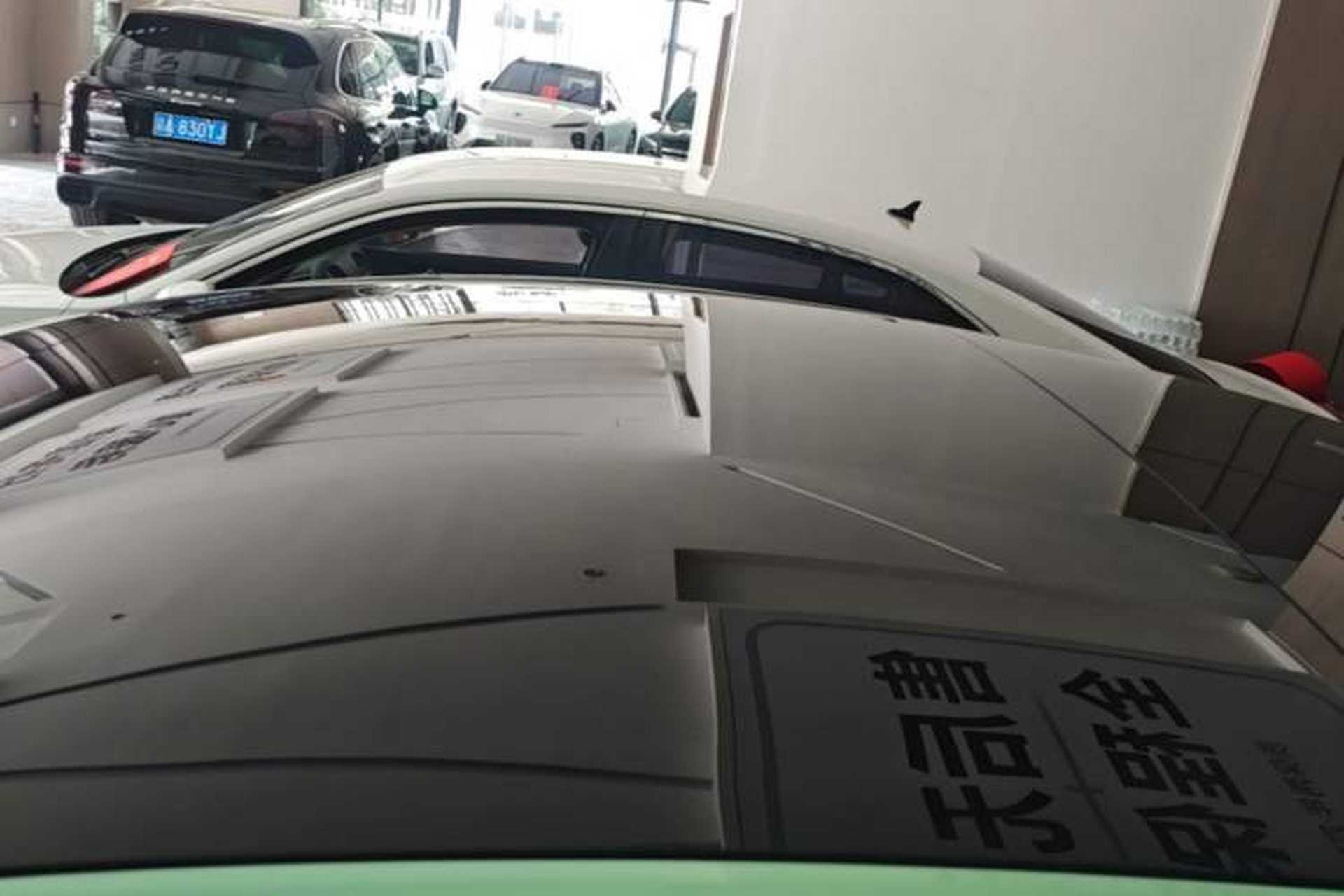 Used Tesla Model 3 2023 Rear-Wheel-Drive Version Roof