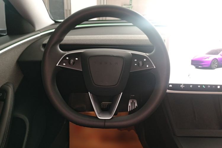 Used Tesla Model 3 2023 Rear-Wheel-Drive Version Steering Wheel