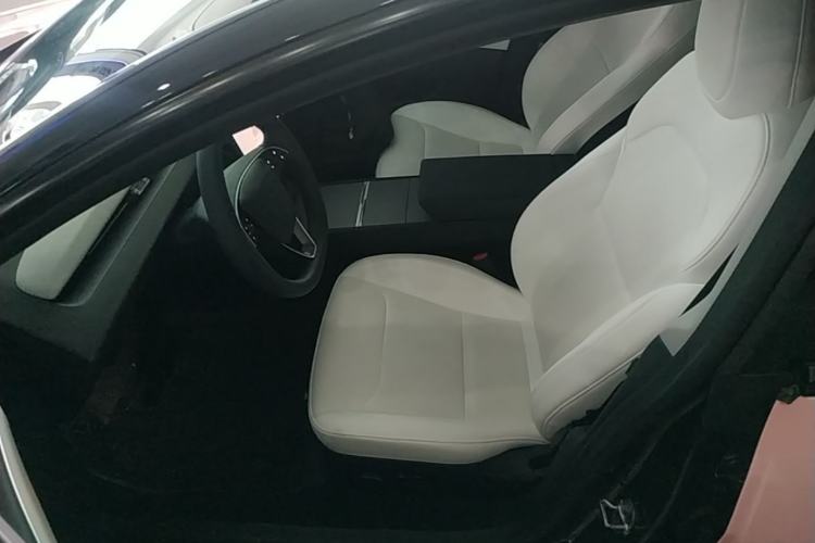Used Tesla Model 3 2023 Rear-Wheel-Drive Version Left Front Seat
