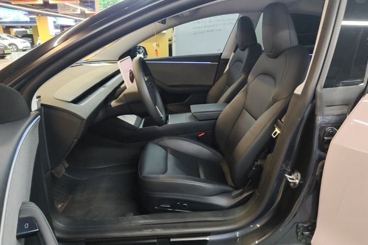 Used Tesla Model 3 2023 Rear-Wheel-Drive Version Left Front Seat