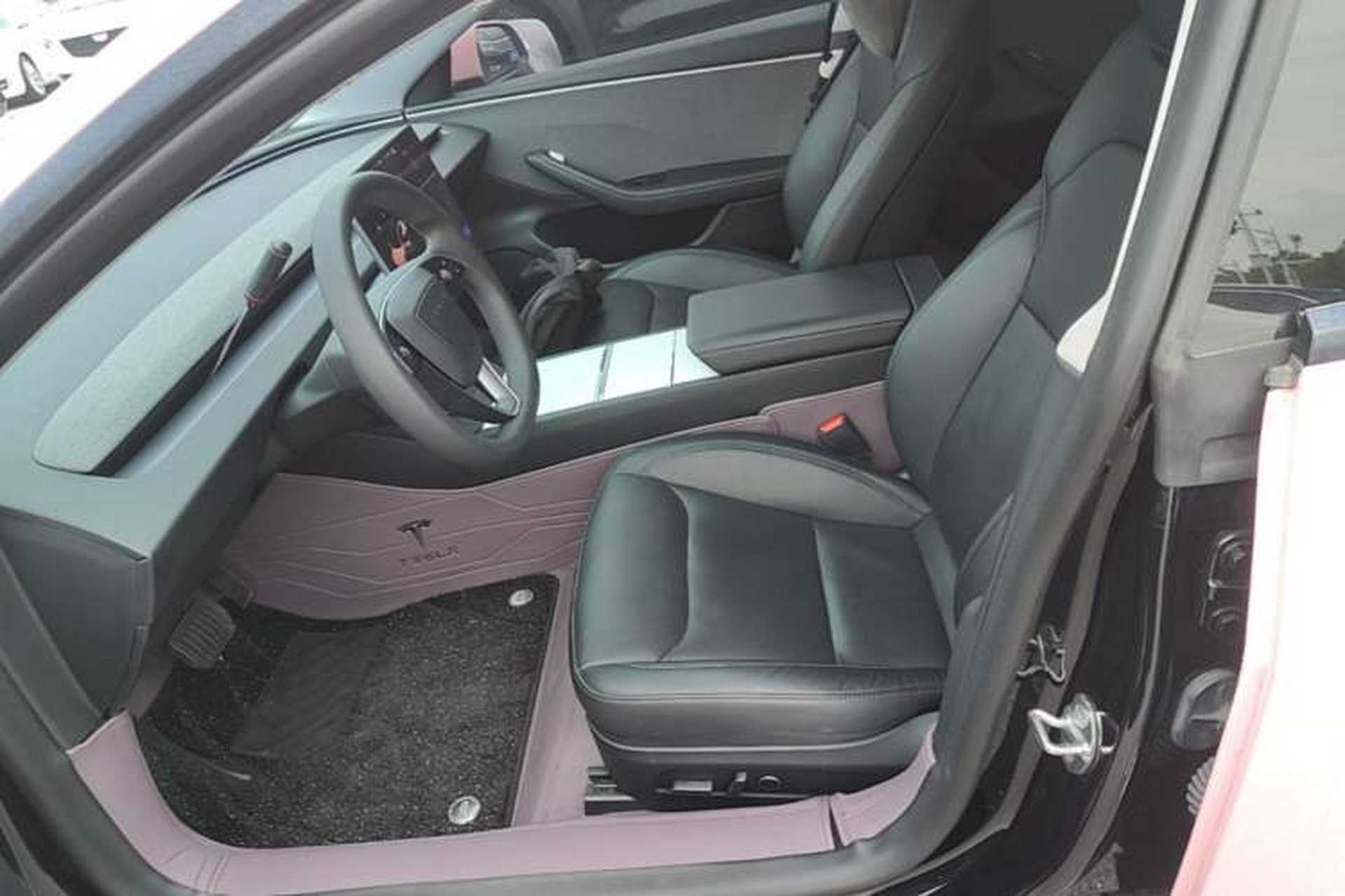 Used Tesla Model 3 2023 Rear-Wheel-Drive Version Left Front Seat