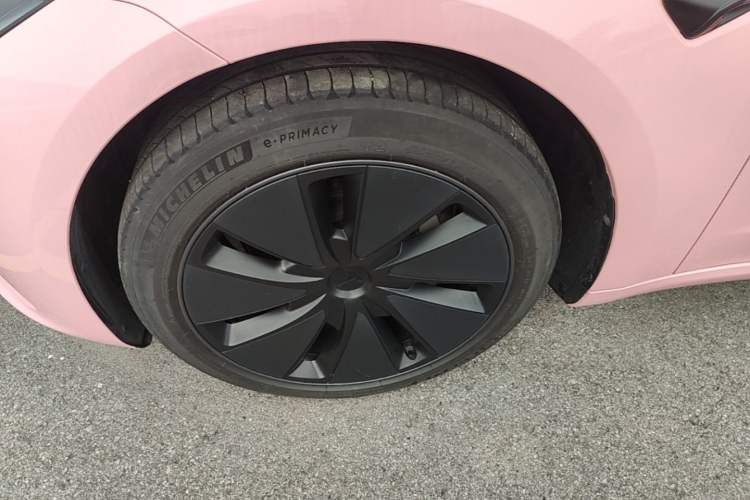 Used Tesla Model 3 2023 Rear-Wheel-Drive Version Left Front Wheel Hub