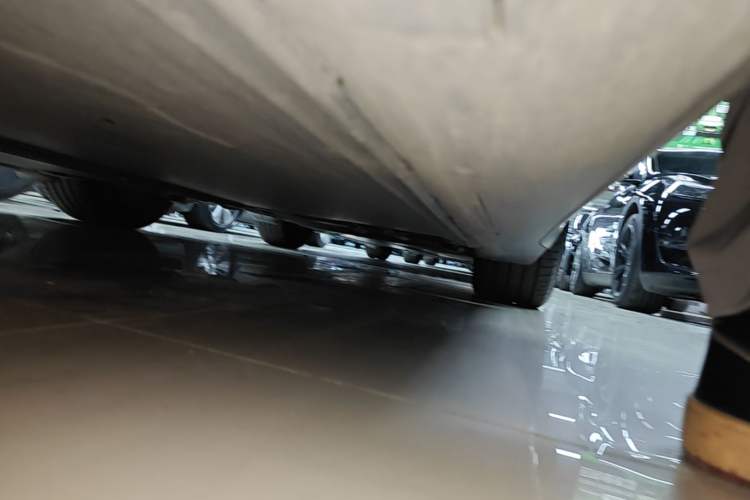 Used Tesla Model 3 2023 Rear-Wheel-Drive Version Left Side Sill