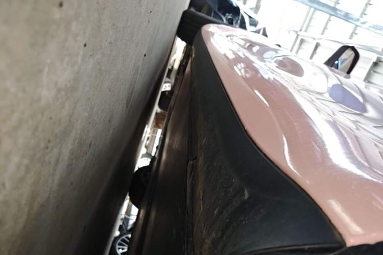 Used Tesla Model 3 2023 Rear-Wheel-Drive Version Left Side Sill