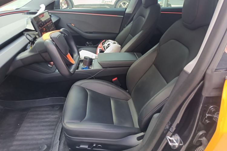 Used Tesla Model 3 2023 Rear-Wheel-Drive Version Left Front Seat
