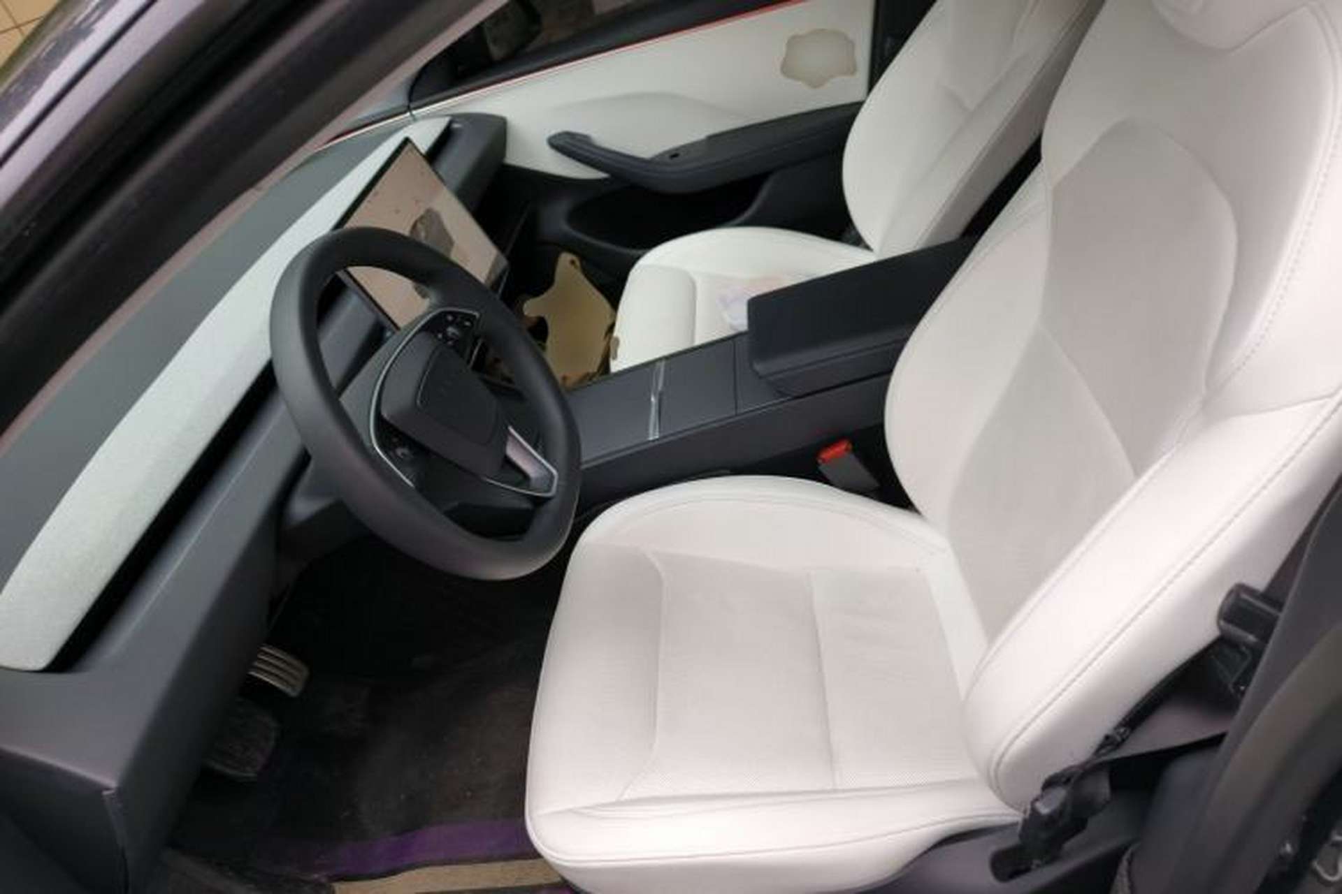 Used Tesla Model 3 2023 Long-Range All-Wheel-Drive Version Left Front Seat