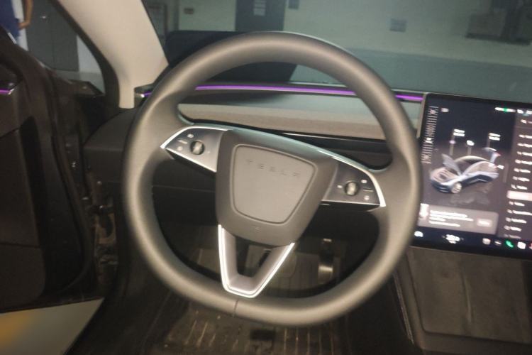 Used Tesla Model 3 2023 Long-Range All-Wheel-Drive Version Steering Wheel